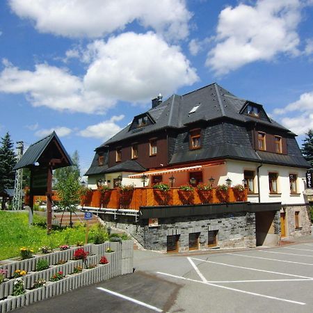 Hotel Vierenstrasse Neudorf  Zewnętrze zdjęcie