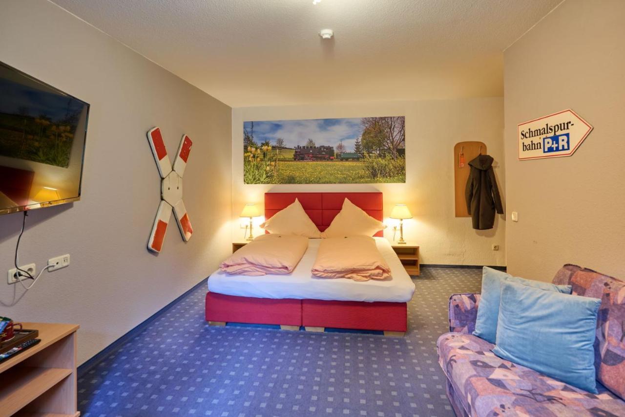 Hotel Vierenstrasse Neudorf  Zewnętrze zdjęcie