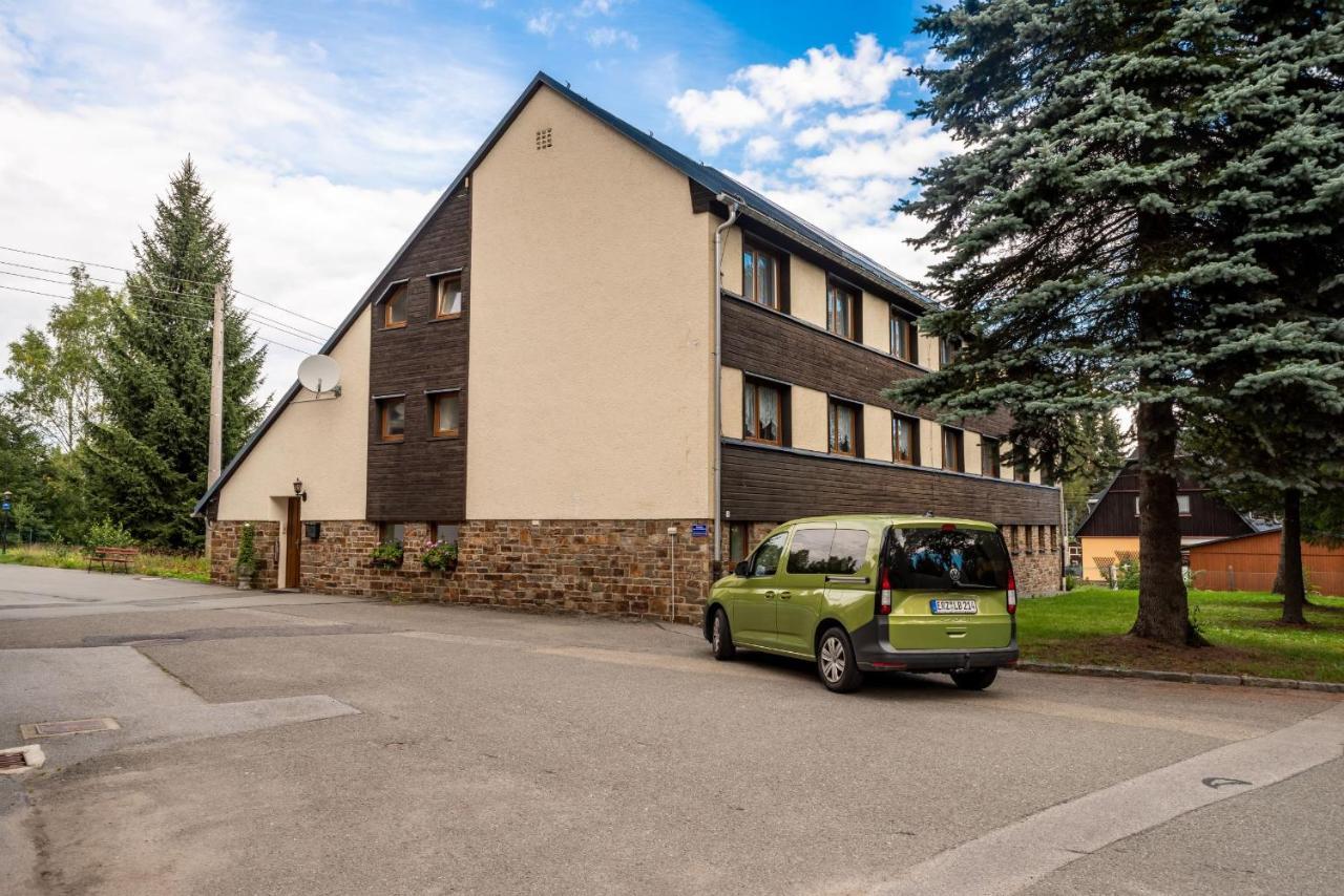 Hotel Vierenstrasse Neudorf  Zewnętrze zdjęcie