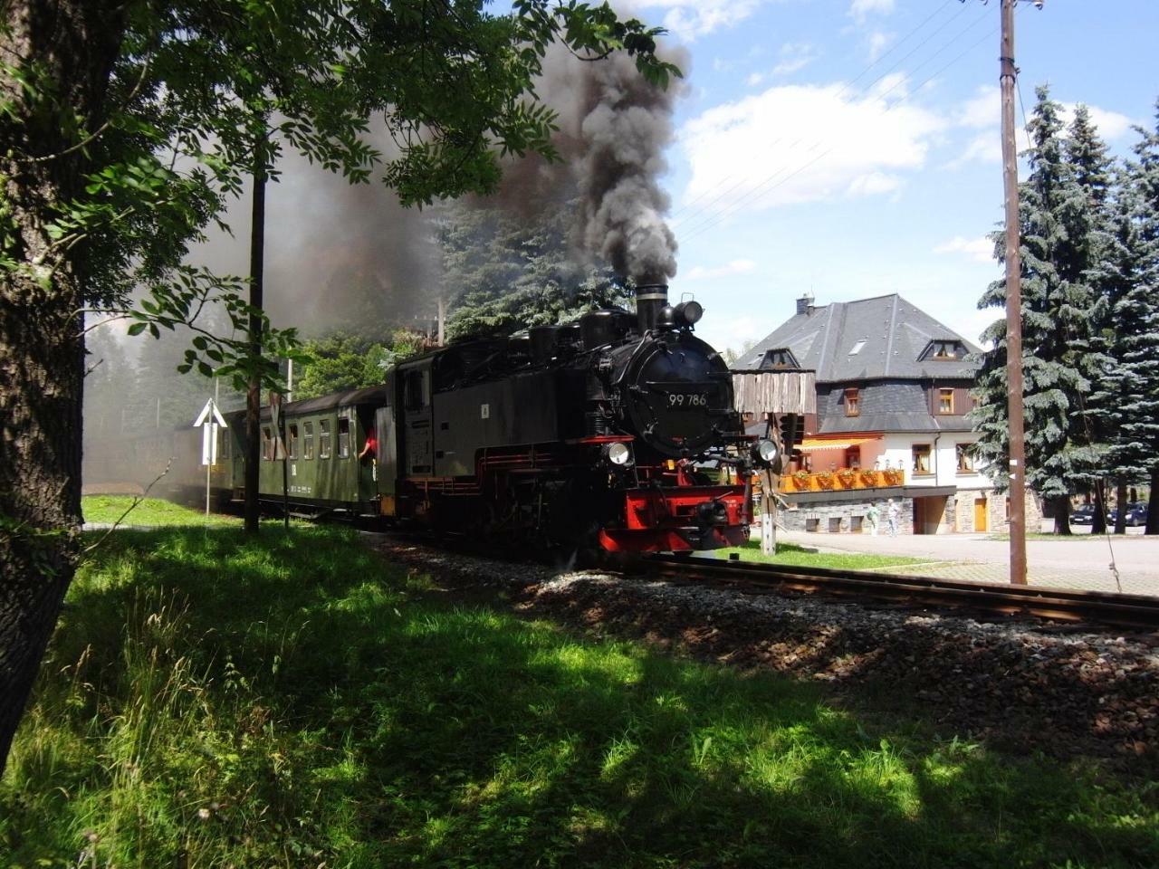 Hotel Vierenstrasse Neudorf  Zewnętrze zdjęcie