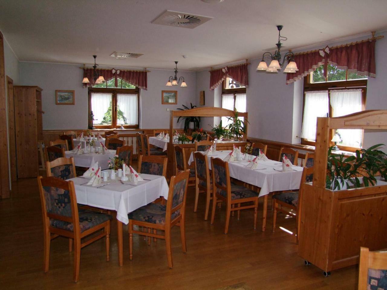 Hotel Vierenstrasse Neudorf  Zewnętrze zdjęcie