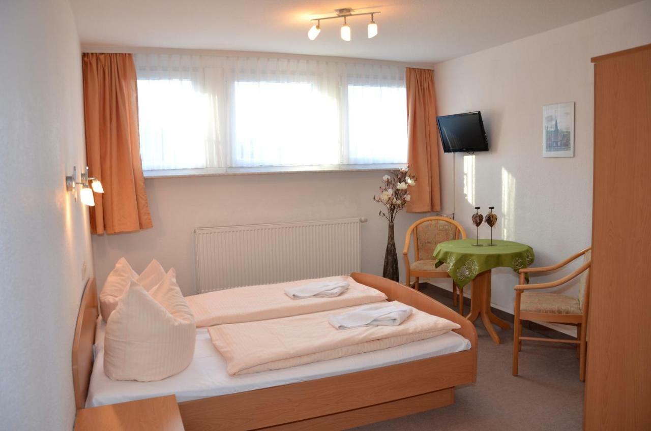 Hotel Vierenstrasse Neudorf  Zewnętrze zdjęcie