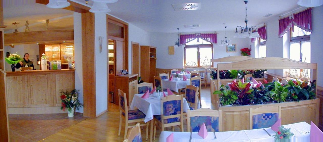 Hotel Vierenstrasse Neudorf  Zewnętrze zdjęcie